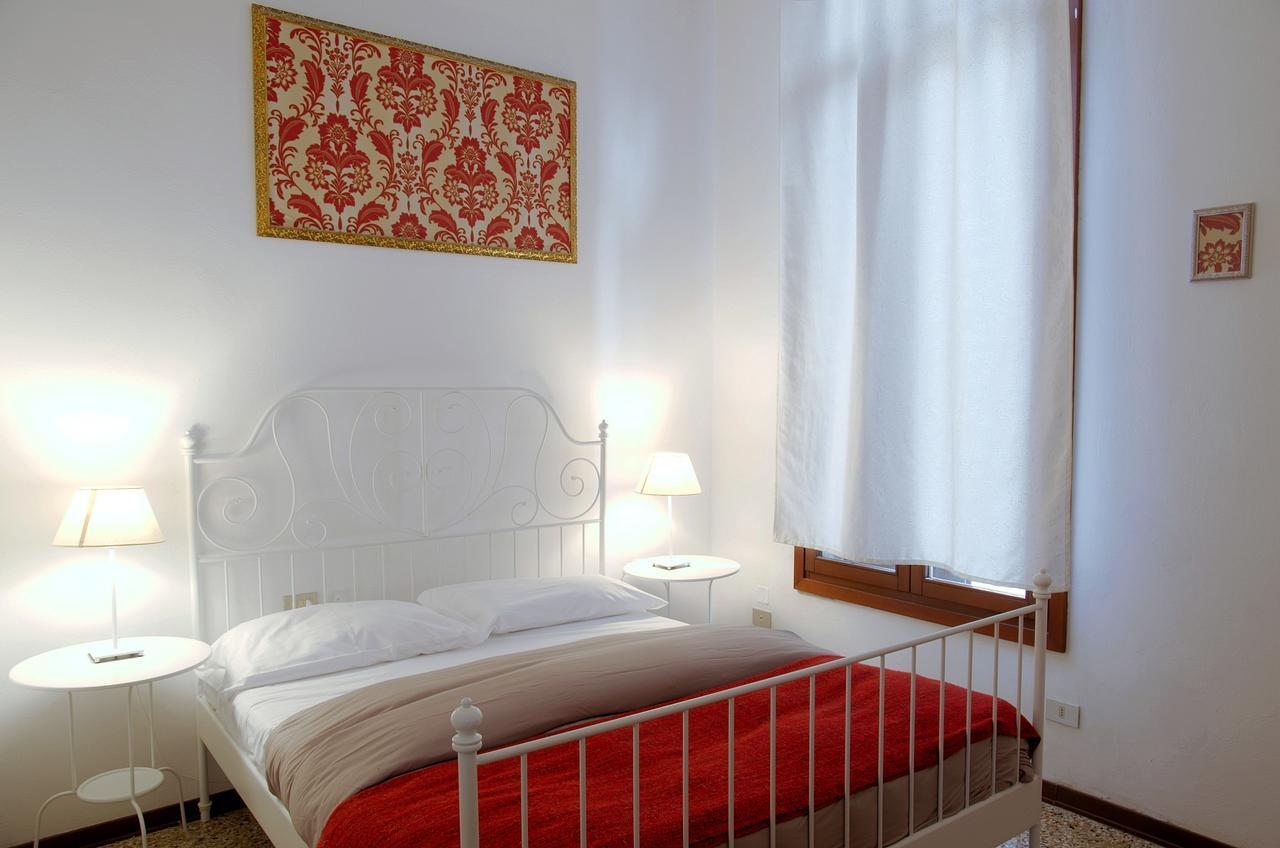Gasthof La Fenice Venedig